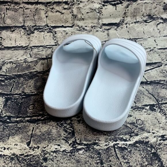 Adidas Size 11  Adilette Aqua Slides Light Blue FY8106 - Picture 9 of 9